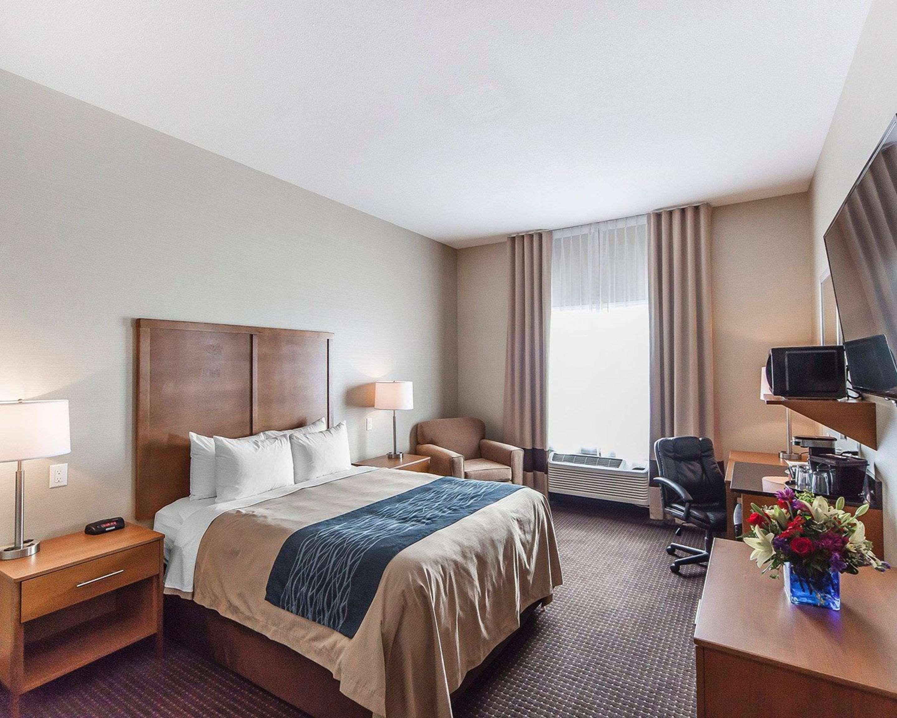 Hotel Comfort & 3*