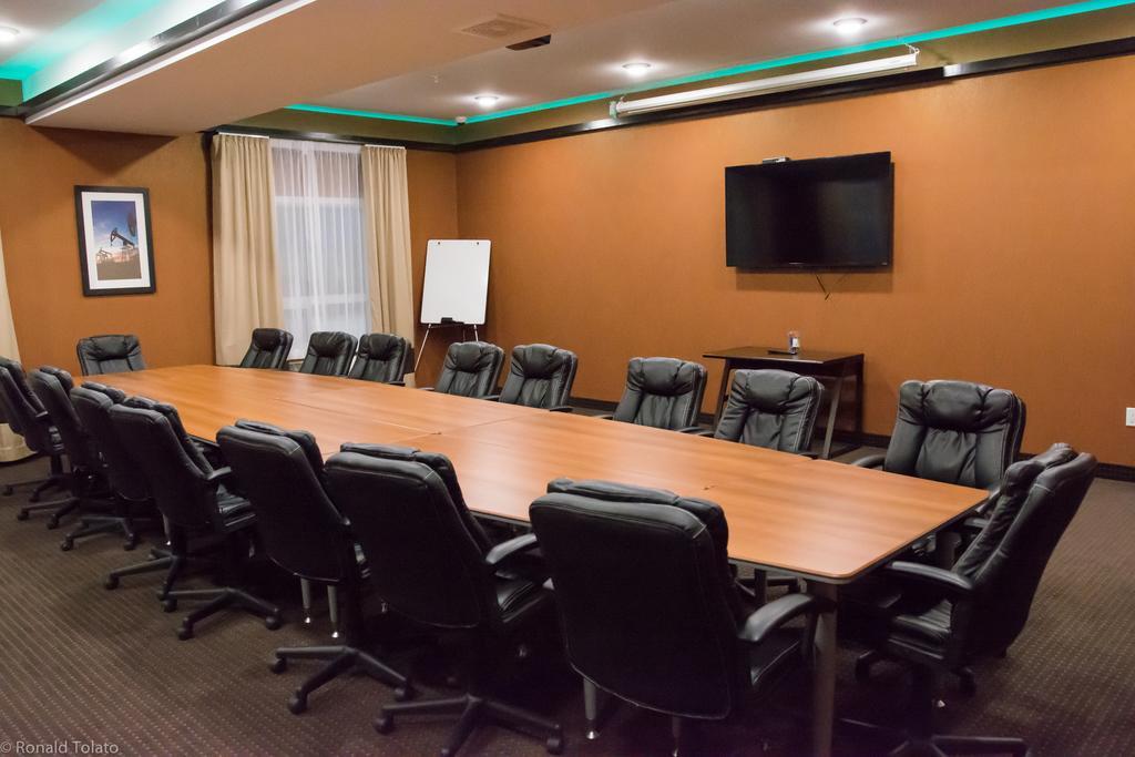 Hotel Comfort & Bonnyville