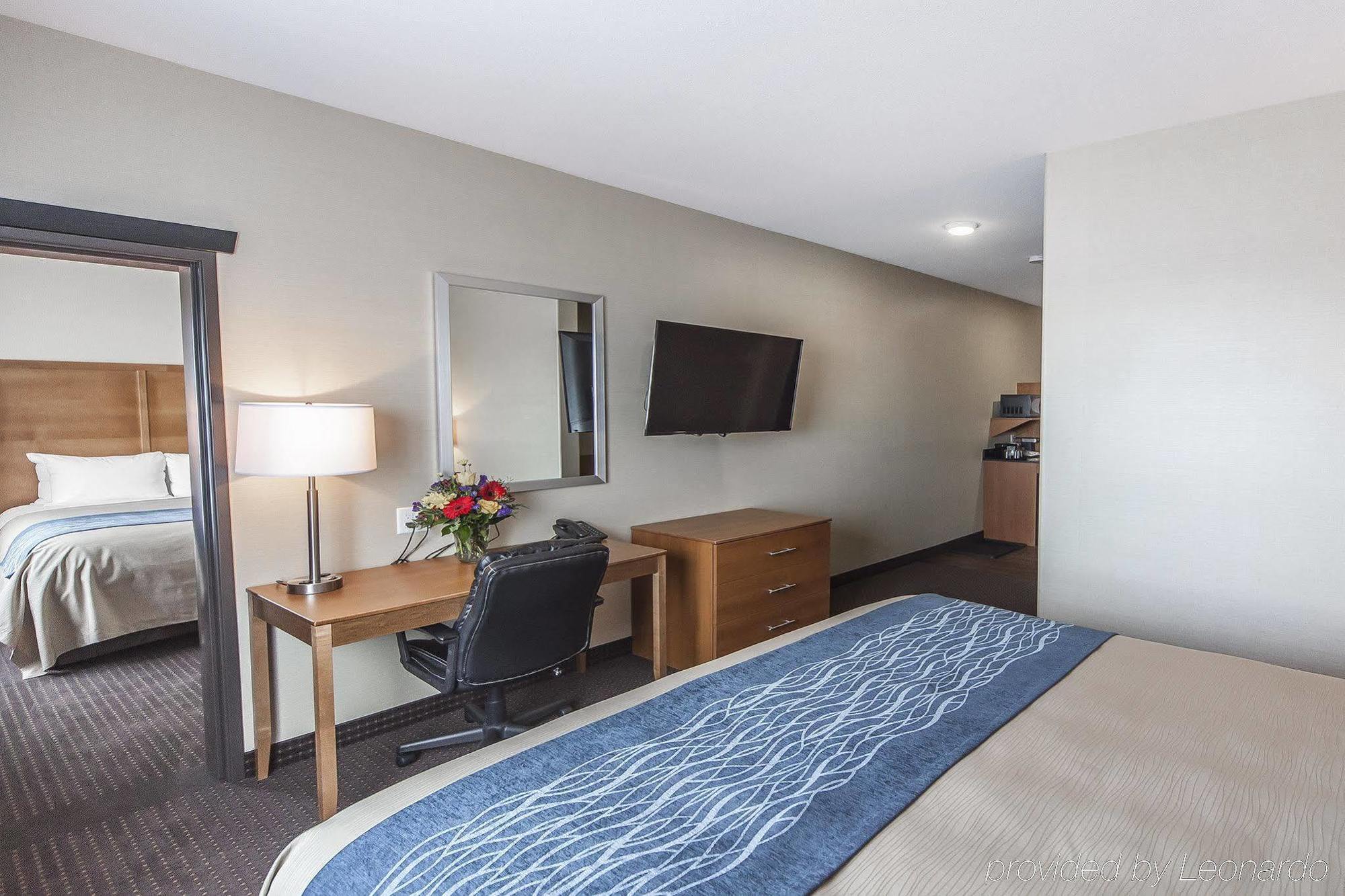 Hotel Comfort & Bonnyville